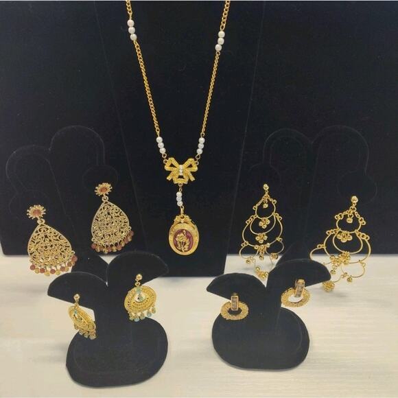 Vintage Inspired Boho Lot of Gold-Tone Jewelry Necklace And Earrings Crystals - Picture 1 of 12